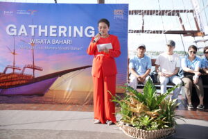 KHA09574
